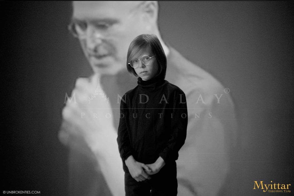 Meet The Cast: Young Steve Jobs